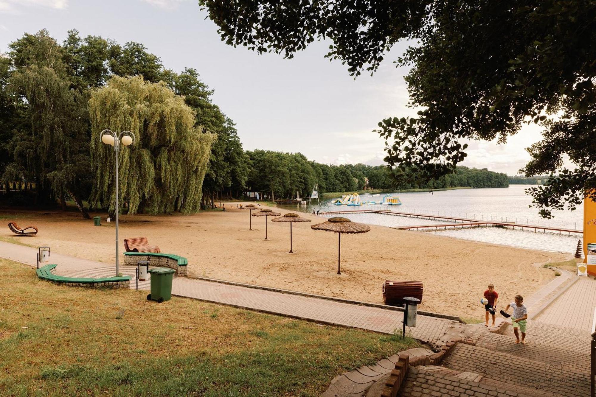 Sloneczna Hotel Sierakow  Kültér fotó